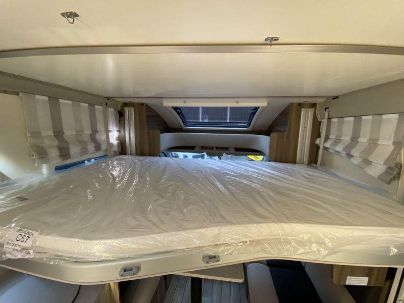 Roller Team Kronos 287TL, Ford Transit 165PS Automat