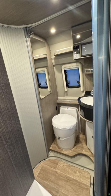 Pössl 2WIN R Plus 600 *Aufstelldach*