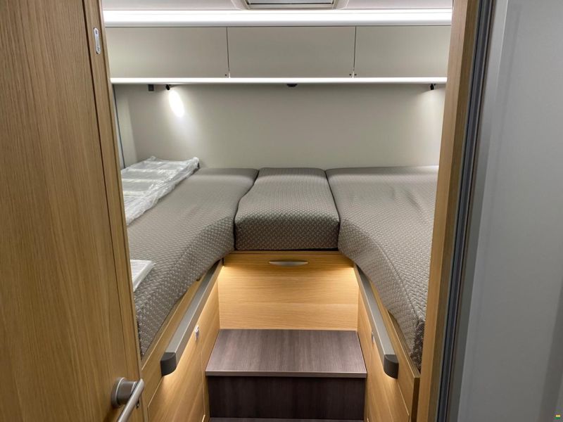 Adria MATRIX AXESS 650 SL