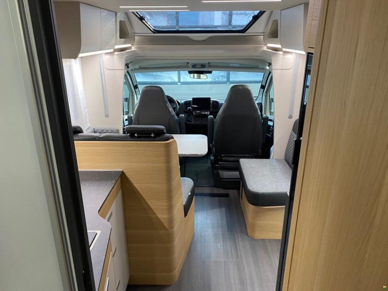 Adria MATRIX AXESS 650 SL