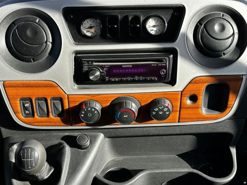 Renault ***FIRST CLASS HOBBY LÄNGSBETT***