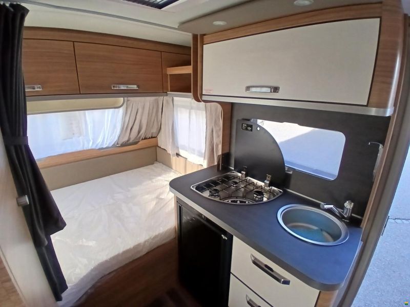 Weinsberg CaraOne 390 Hot Edition