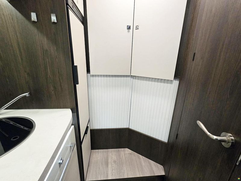 Benimar TESSORO T 483 AUTOMATIK