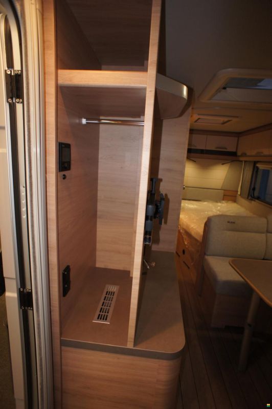 Knaus Südwind 500 PF Black Edition