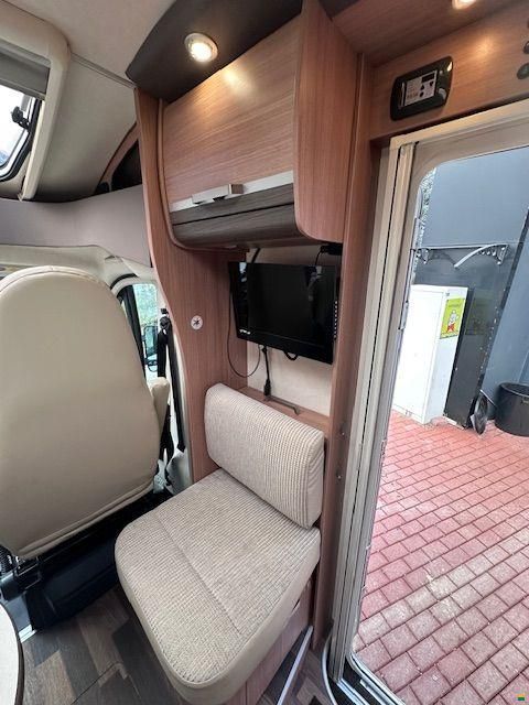 Knaus Sky TI 650 MEG