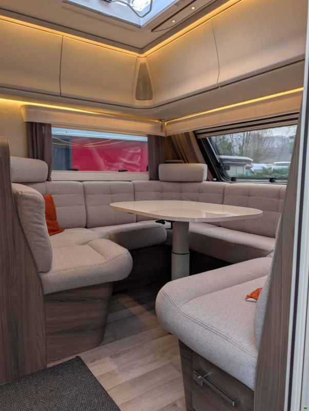 Kabe Royal 740 CTDL KS