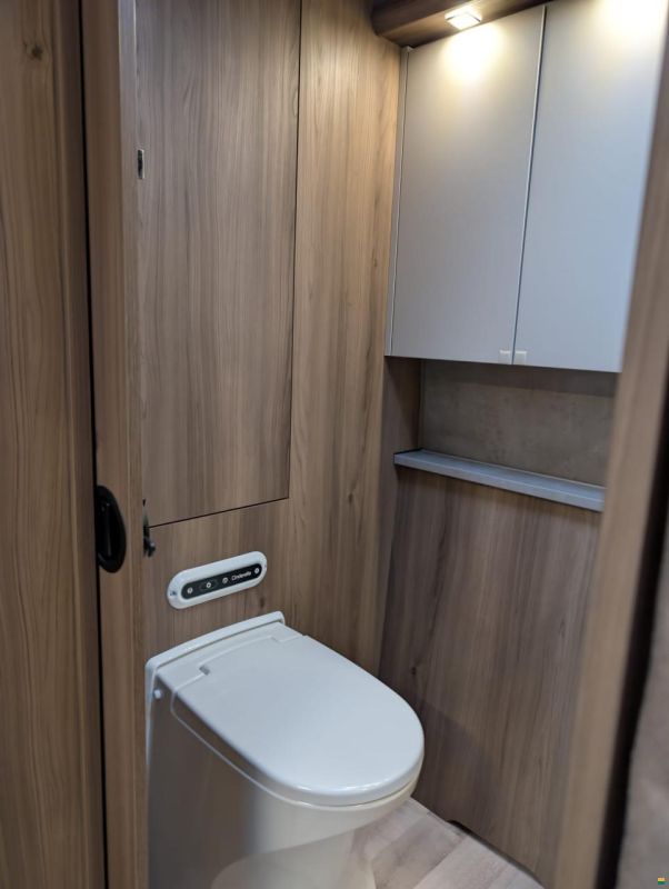 Kabe Royal 740 CTDL KS