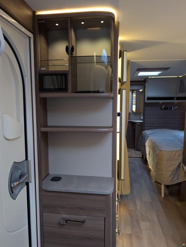 Kabe Royal 740 CTDL KS