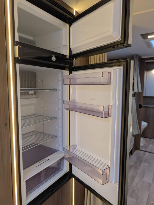 Kabe Royal 740 CTDL KS