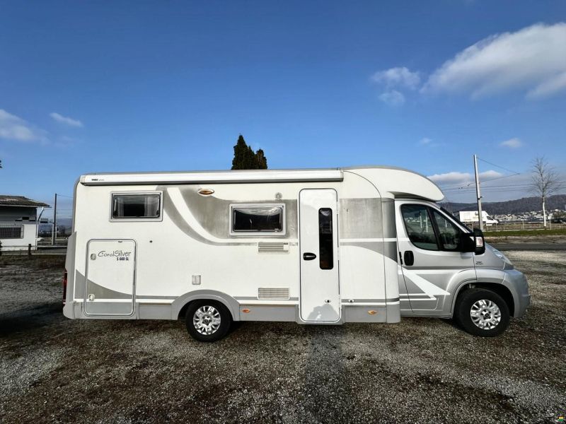 Fiat 2.3JTD 130PS ADRIA 670SL *** LÄNGSBETT*