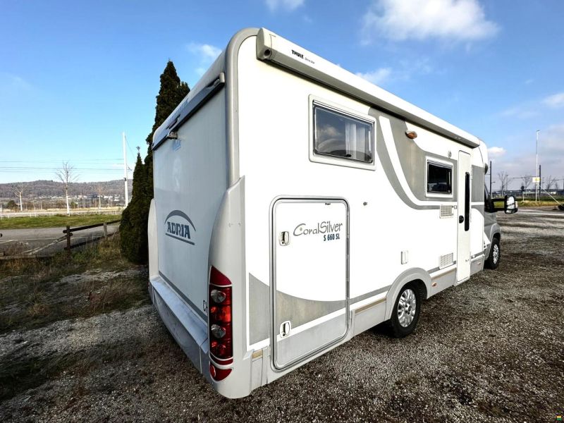 Fiat 2.3JTD 130PS ADRIA 670SL *** LÄNGSBETT*