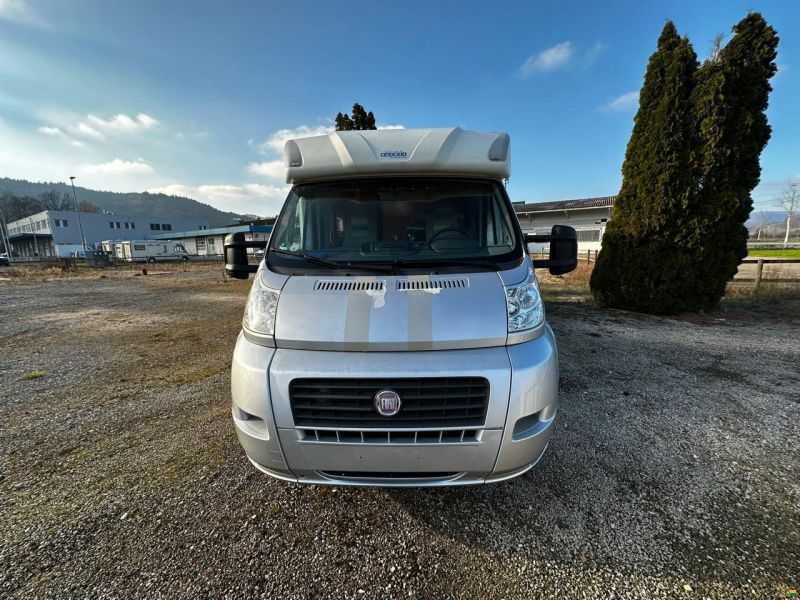 Fiat 2.3JTD 130PS ADRIA 670SL *** LÄNGSBETT*