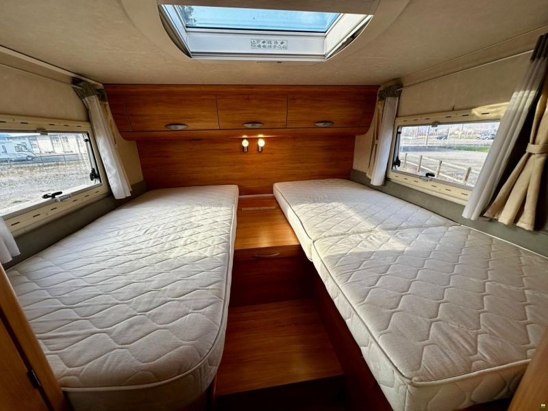 Fiat 2.3JTD 130PS ADRIA 670SL *** LÄNGSBETT*