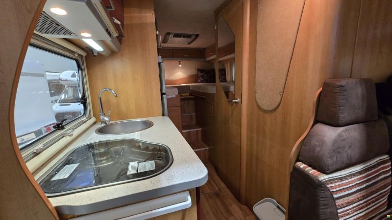 Eura Mobil Terrestra T 700 EB