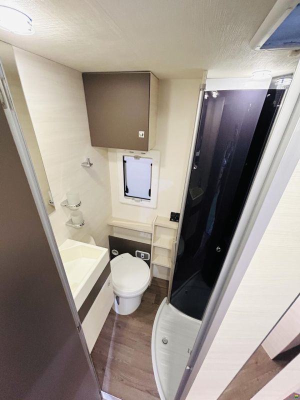 Challenger Genesis C256