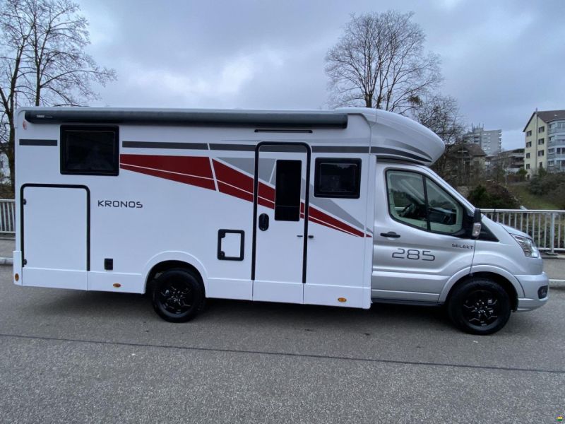 Roller Team Kronos 285 TL, Ford 165PS Automat