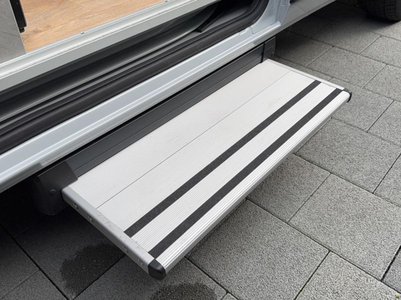 Crosscamp CamperVan Full 540 3.5t L2H2 2.2 TD 140