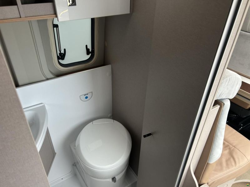 Bürstner Delfin BC 6211