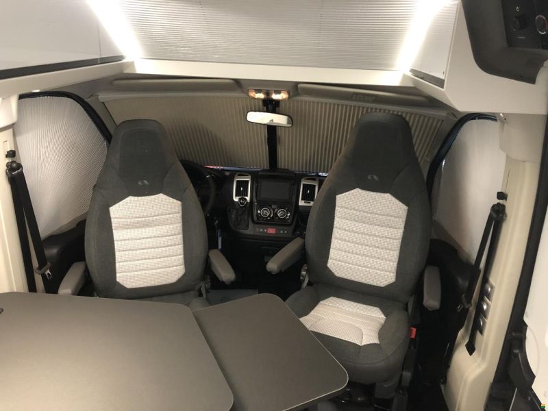 Adria Twin Suprême 640 SGX