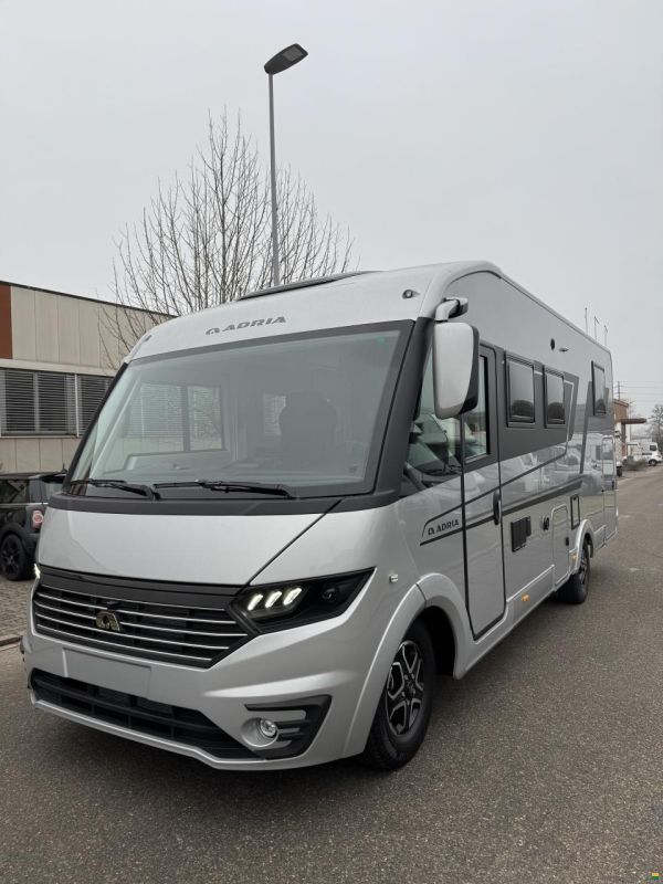 Adria Sonic Supreme 700 DL