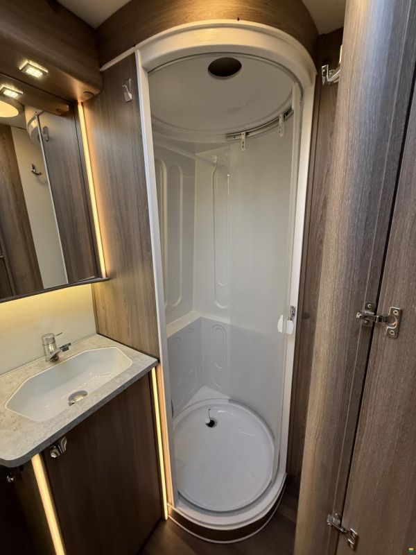 Kabe Royal 630 TDL FK KS