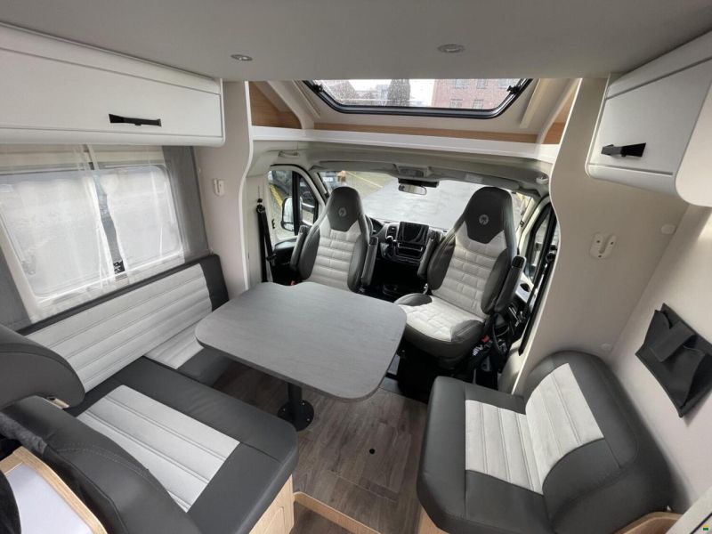 Sunlight Adventure T 68