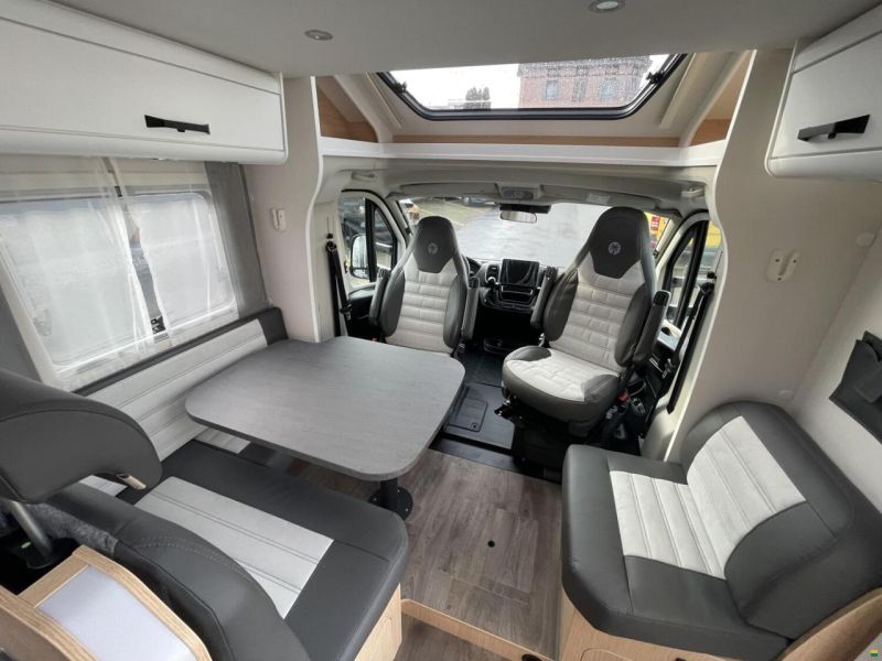 Sunlight Adventure T 68