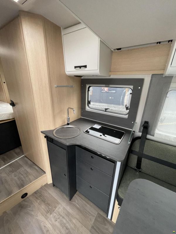 Sunlight Adventure T 69LC