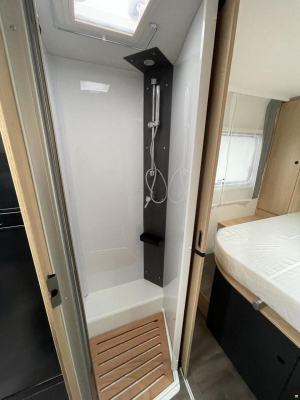 Sunlight Adventure T 69LC