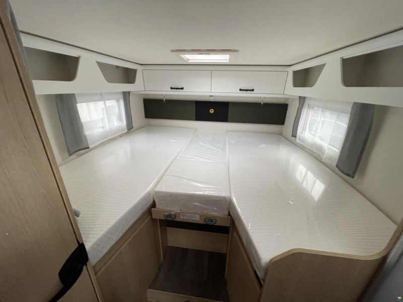 Sunlight Adventure T Ford 680