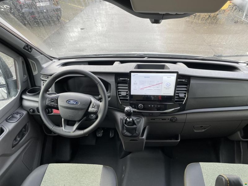 Sunlight Cliff 4x4 590