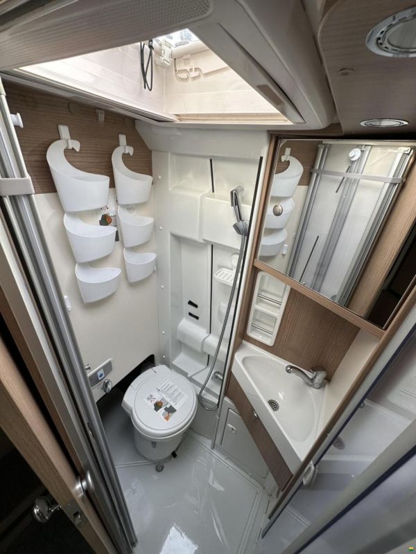 Malibu Van charming GT 640