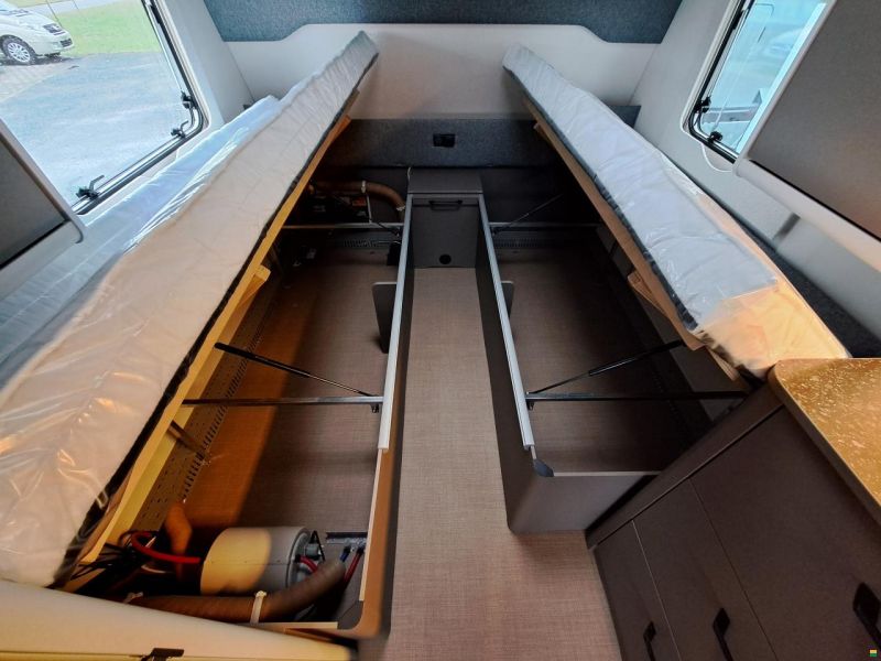 Bürstner Averso 490 TL