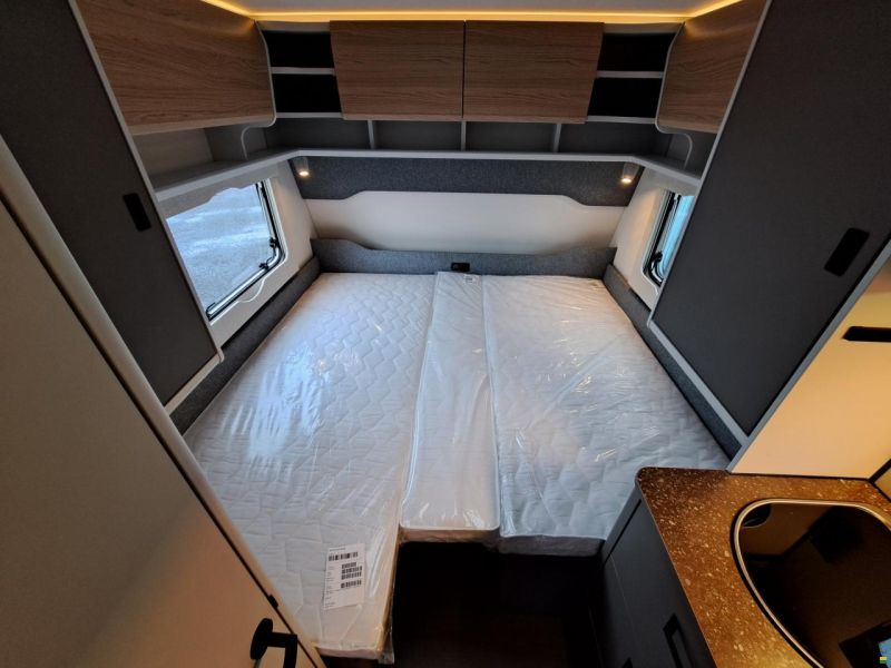 Bürstner Averso 490 TL