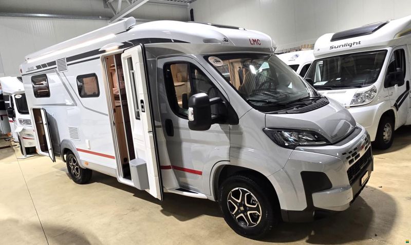 LMC Cruiser T 662 G - MJ2025