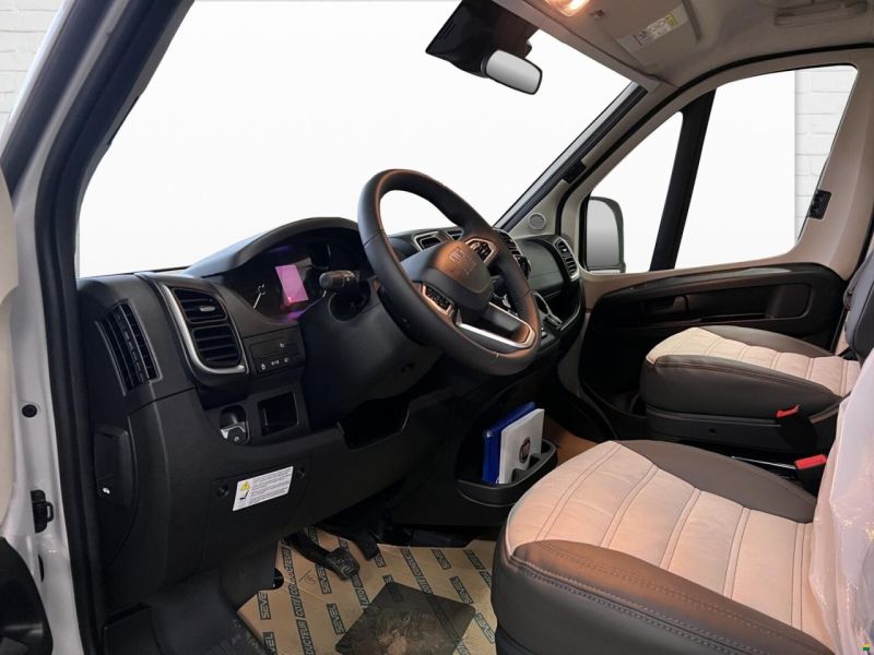 Sunlight Adventure T 67S