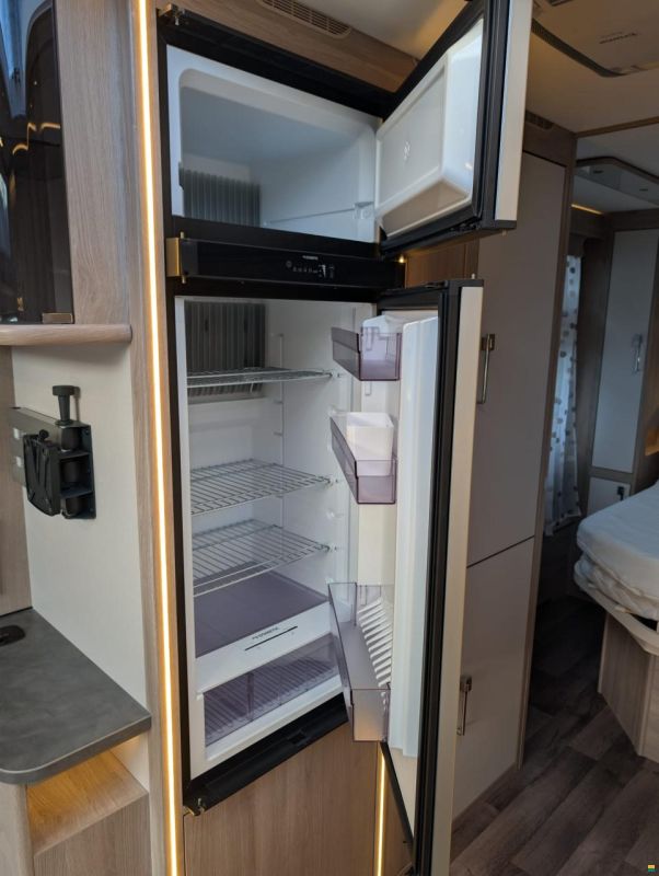 Kabe Royal 560 GLE KS