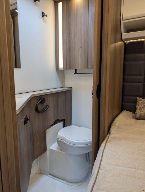 Kabe Briljant 470 XL 2.3 XV2