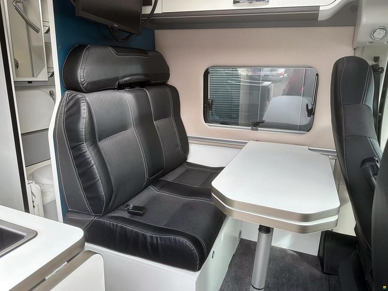 Pilote V 630 J 2.2 9G-AUTOMAT MJ