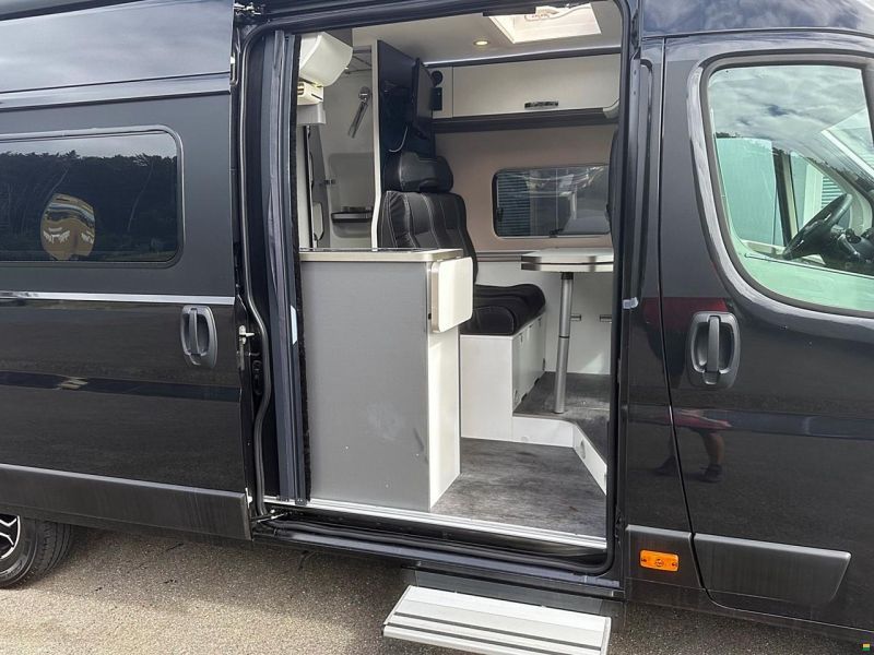 Pilote V 630 J 2.2 9G-AUTOMAT MJ