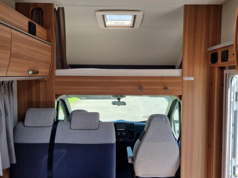 Weinsberg CaraHome 700DG