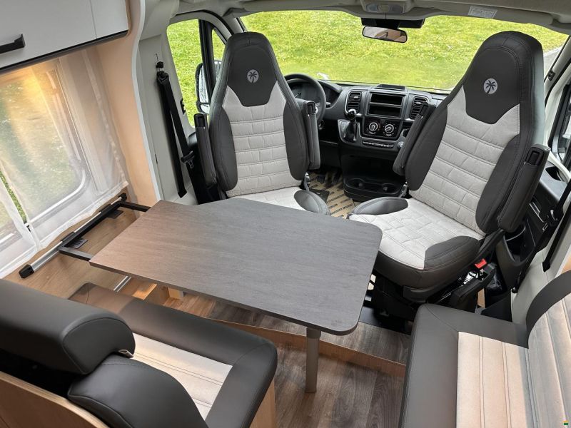 Sunlight V67S Adventure Edition