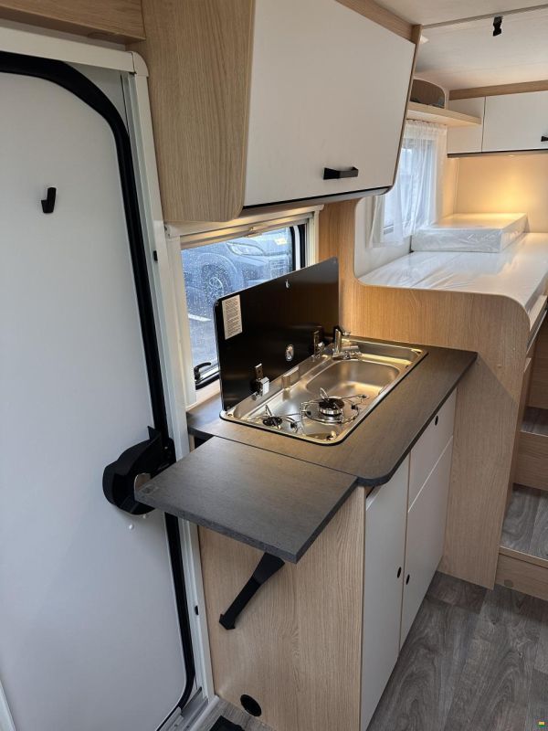 Sunlight V67S Adventure Edition