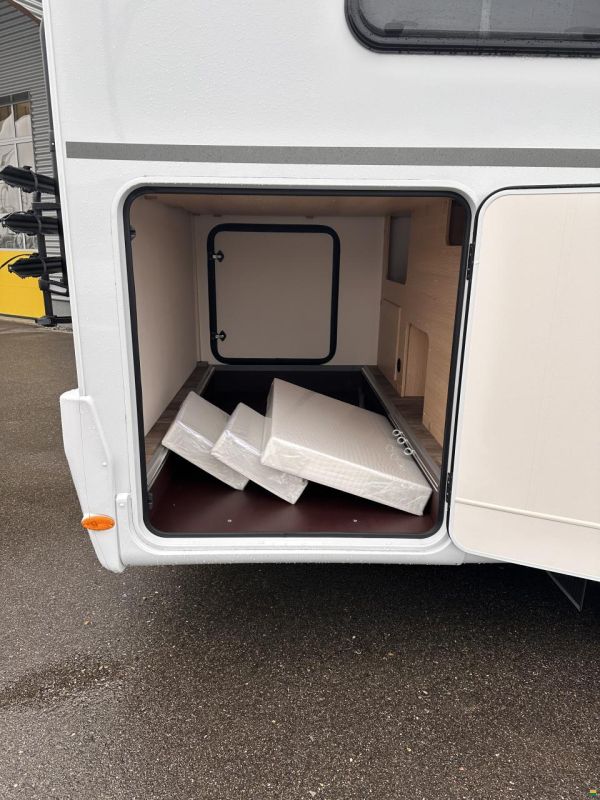 Sunlight V67S Adventure Edition