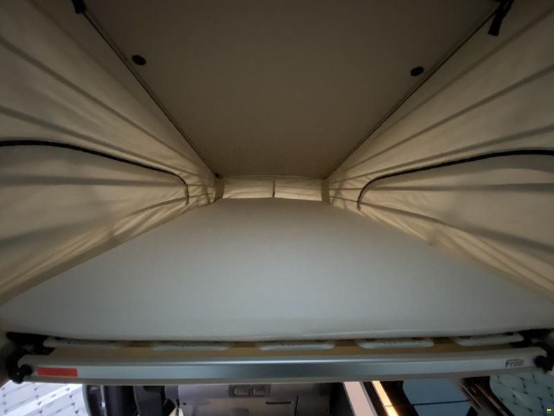 Mercedes Benz Marco Polo