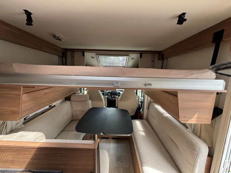 Pilote Essentiel P726