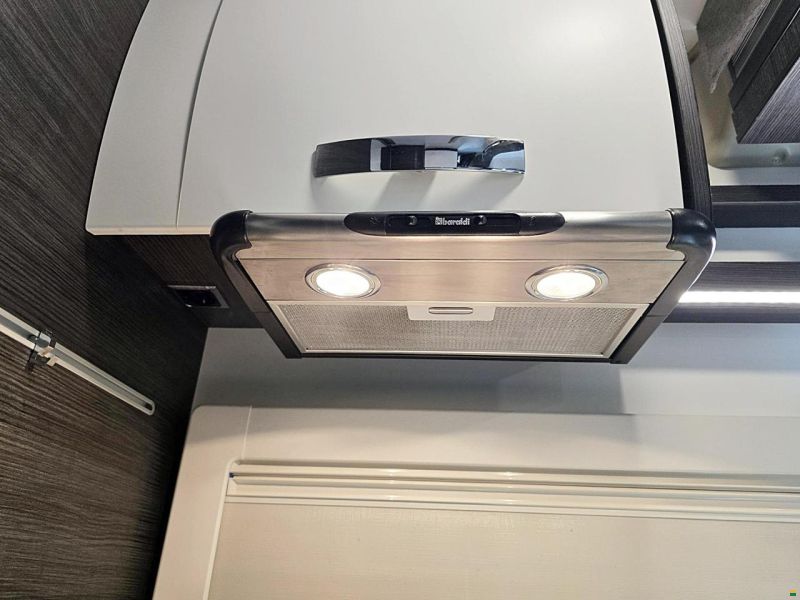 Benimar MILEO 296 DESIGN 2.3 MJ 160