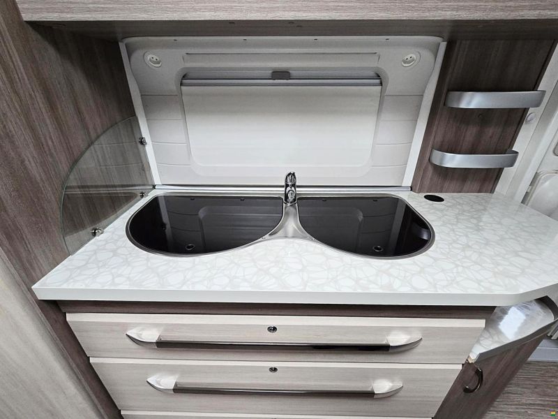 Hobby 540 KMFE DE LUXE