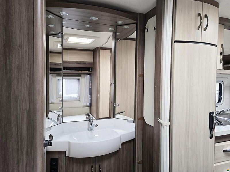 Hobby 540 KMFE DE LUXE