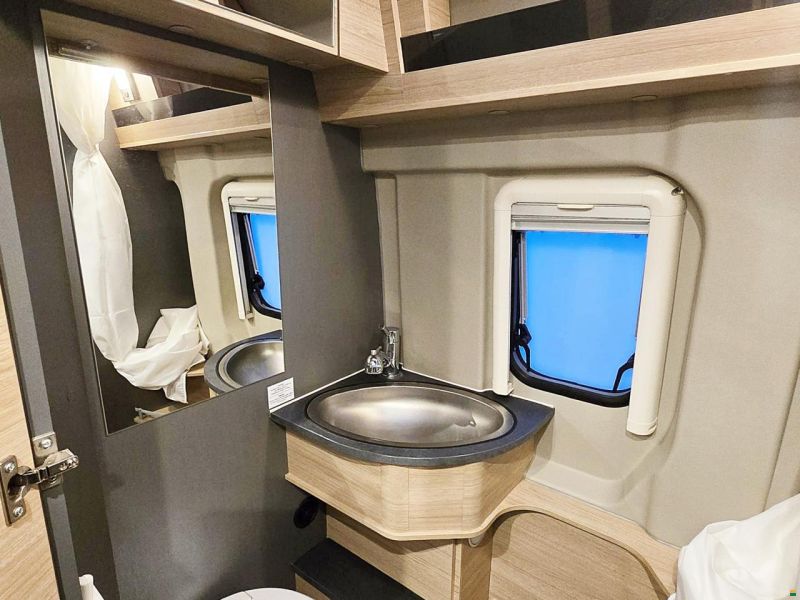 Pössl 30 TRENTA 640 2.3 MAXI 140 MJ